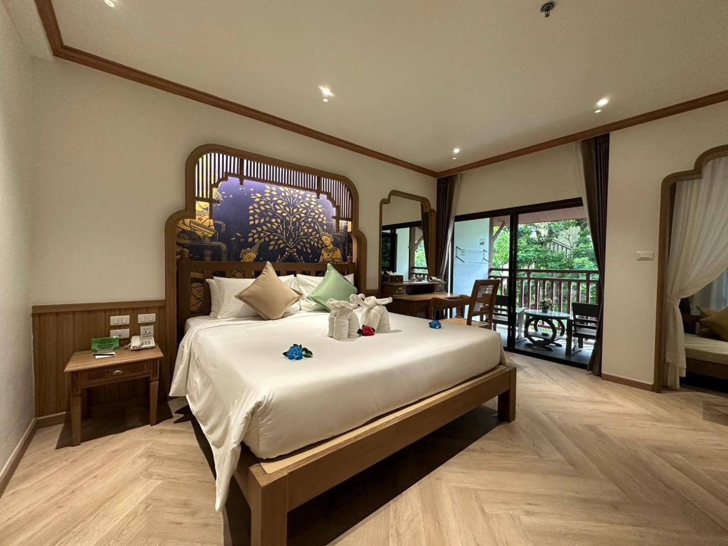 Grand Deluxe Room